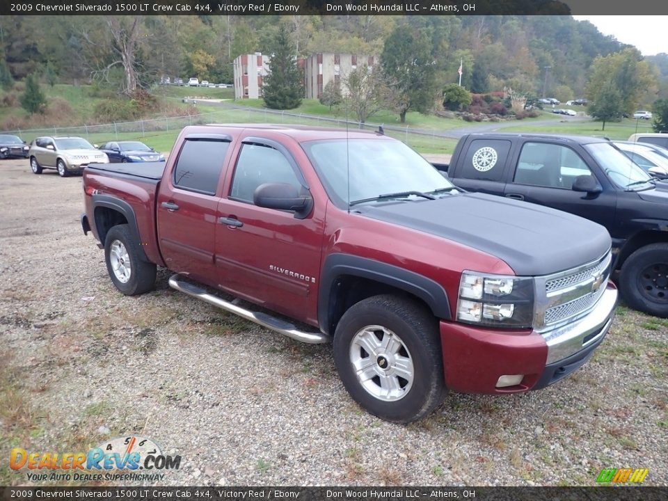 2009 Chevrolet Silverado 1500 LT Crew Cab 4x4 Victory Red / Ebony Photo #2