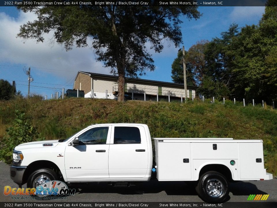 2022 Ram 3500 Tradesman Crew Cab 4x4 Chassis Bright White / Black/Diesel Gray Photo #1