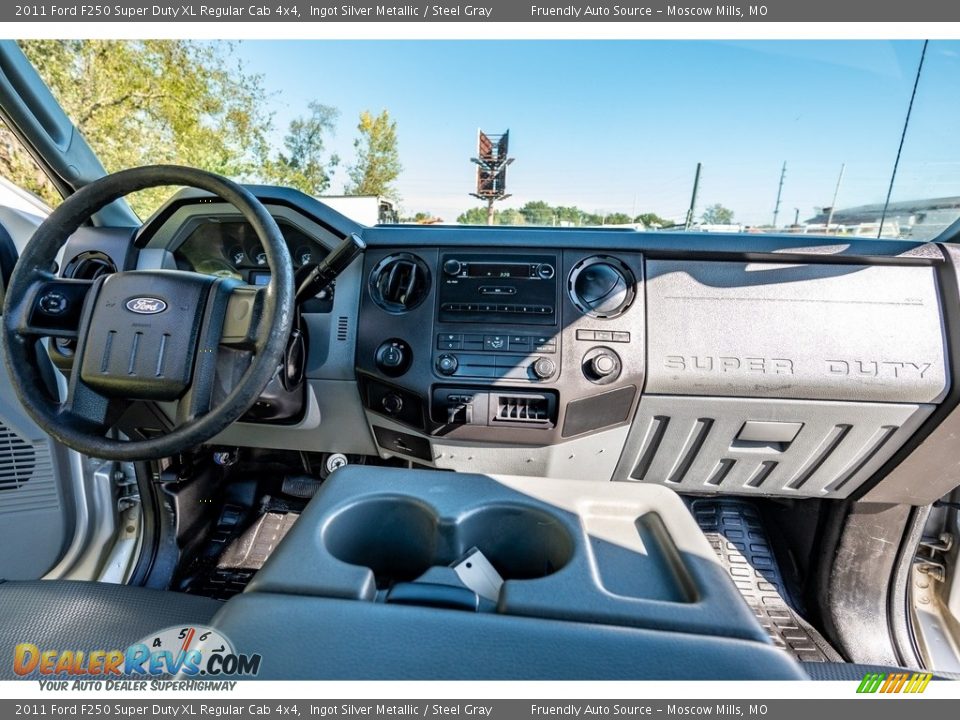 2011 Ford F250 Super Duty XL Regular Cab 4x4 Ingot Silver Metallic / Steel Gray Photo #13