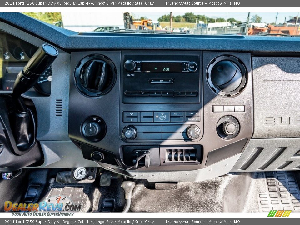 2011 Ford F250 Super Duty XL Regular Cab 4x4 Ingot Silver Metallic / Steel Gray Photo #14