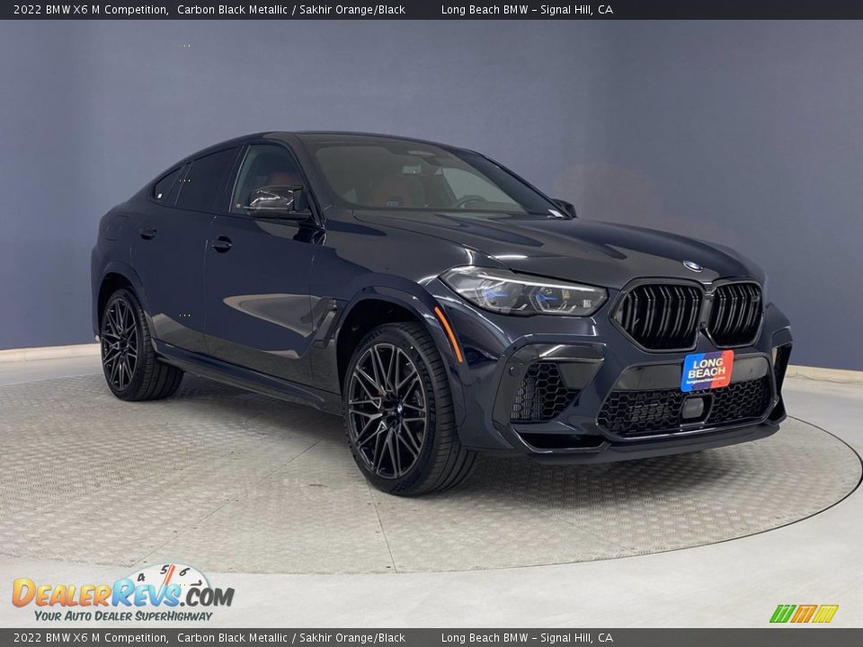 Front 3/4 View of 2022 BMW X6 M Competition Photo #27