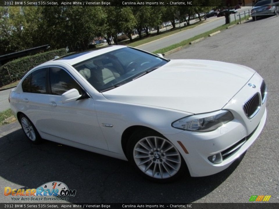 2012 BMW 5 Series 535i Sedan Alpine White / Venetian Beige Photo #3
