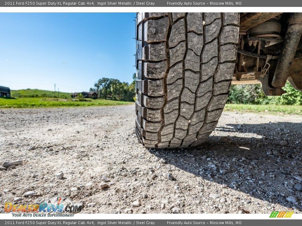 2011 Ford F250 Super Duty XL Regular Cab 4x4 Ingot Silver Metallic / Steel Gray Photo #22