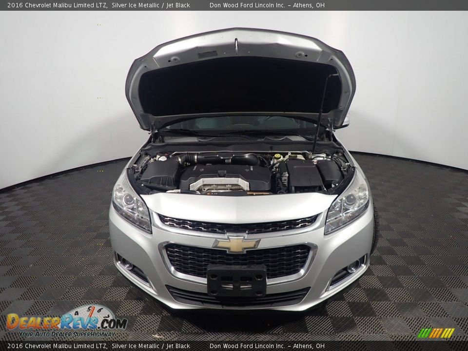 2016 Chevrolet Malibu Limited LTZ Silver Ice Metallic / Jet Black Photo #5