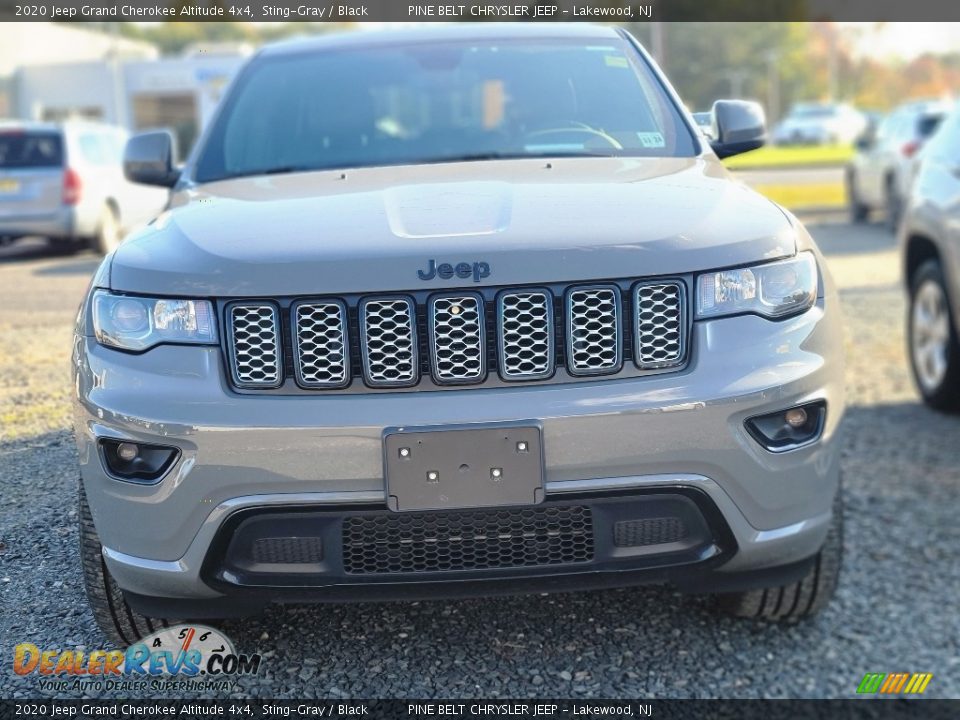 2020 Jeep Grand Cherokee Altitude 4x4 Sting-Gray / Black Photo #2