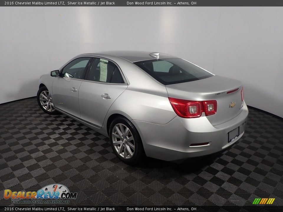 2016 Chevrolet Malibu Limited LTZ Silver Ice Metallic / Jet Black Photo #11