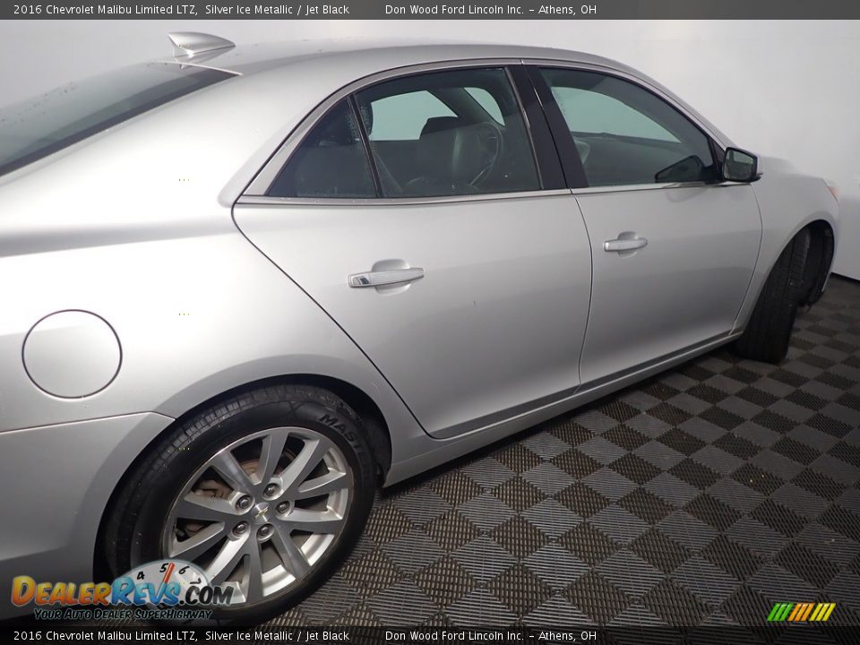 2016 Chevrolet Malibu Limited LTZ Silver Ice Metallic / Jet Black Photo #18