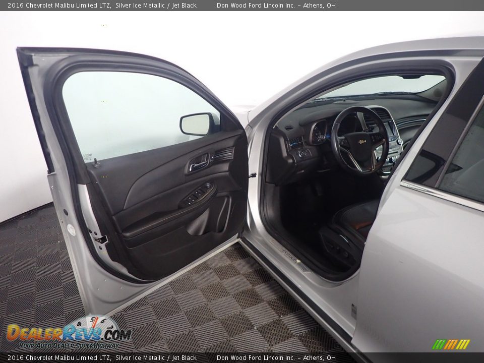 2016 Chevrolet Malibu Limited LTZ Silver Ice Metallic / Jet Black Photo #19
