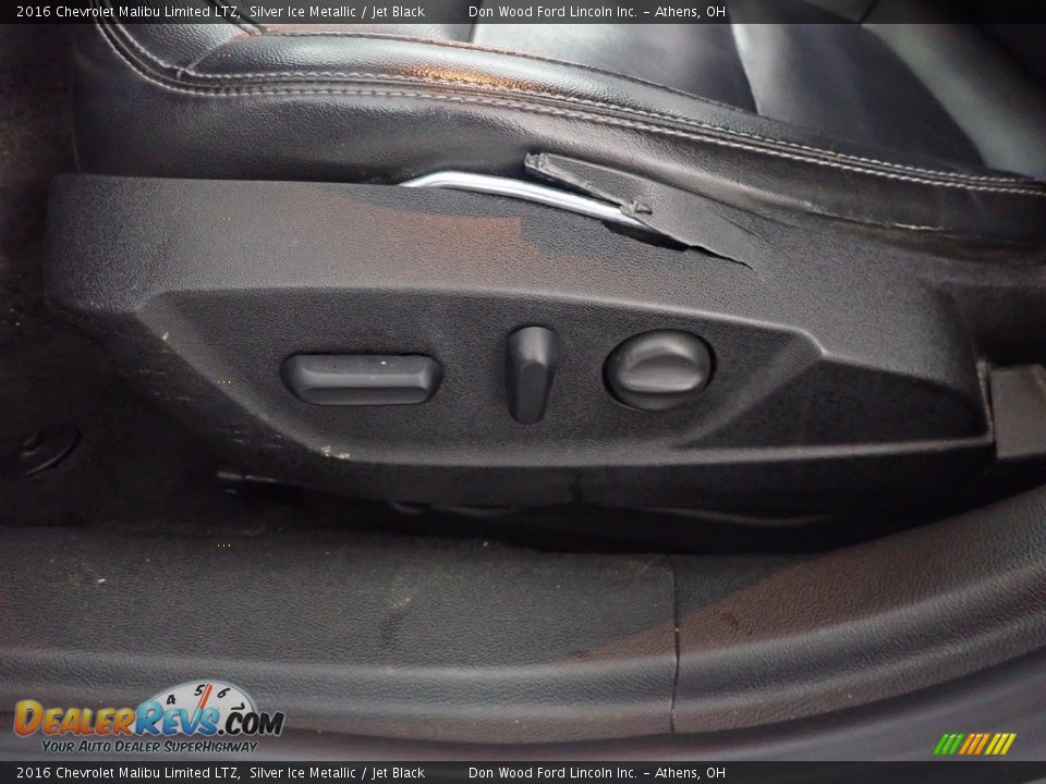 2016 Chevrolet Malibu Limited LTZ Silver Ice Metallic / Jet Black Photo #22