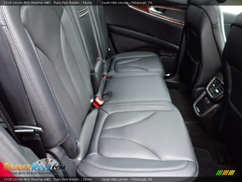 2018 Lincoln MKX Reserve AWD Ruby Red Metallic / Ebony Photo #14
