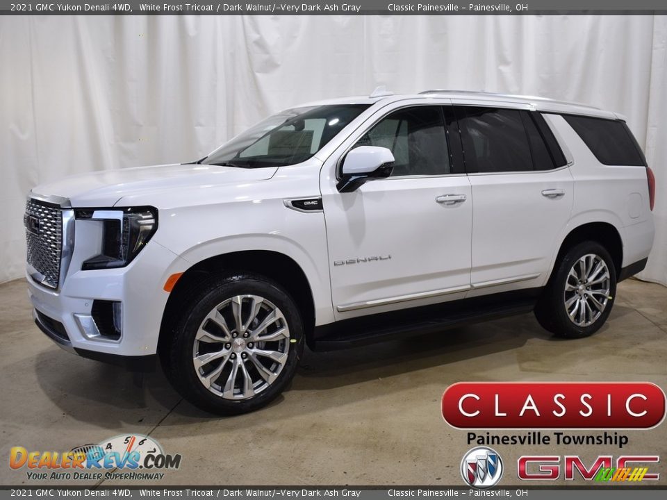 2021 GMC Yukon Denali 4WD White Frost Tricoat / Dark Walnut/­Very Dark Ash Gray Photo #1