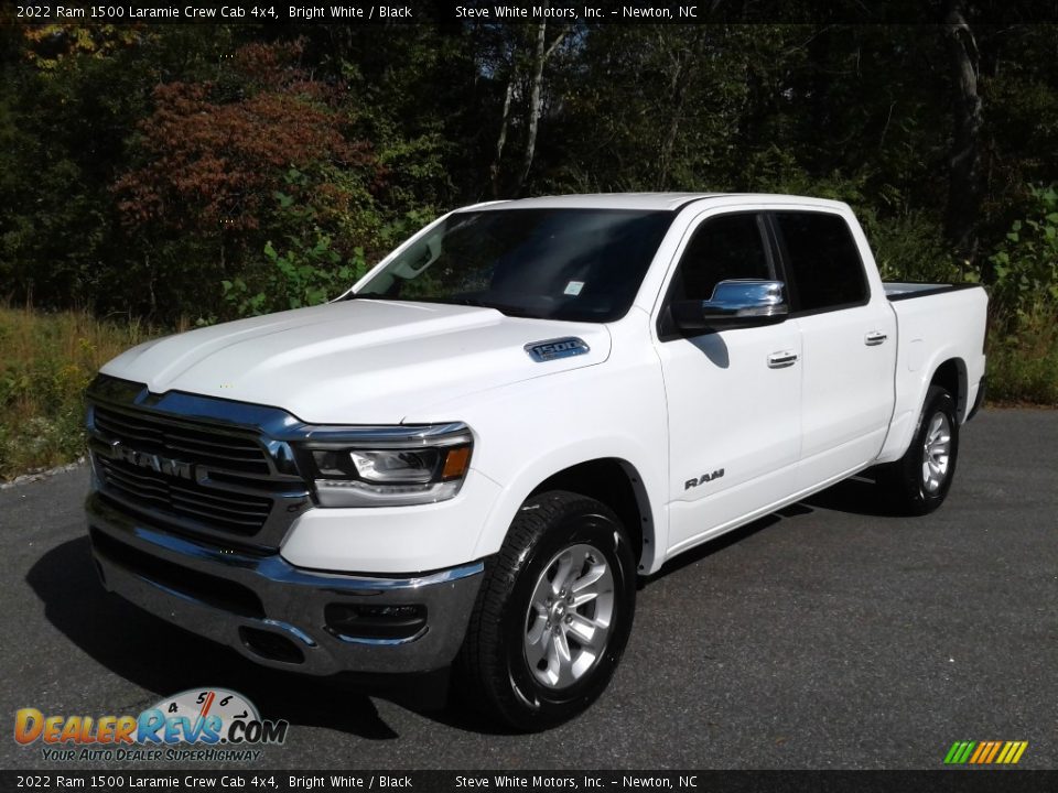 2022 Ram 1500 Laramie Crew Cab 4x4 Bright White / Black Photo #2