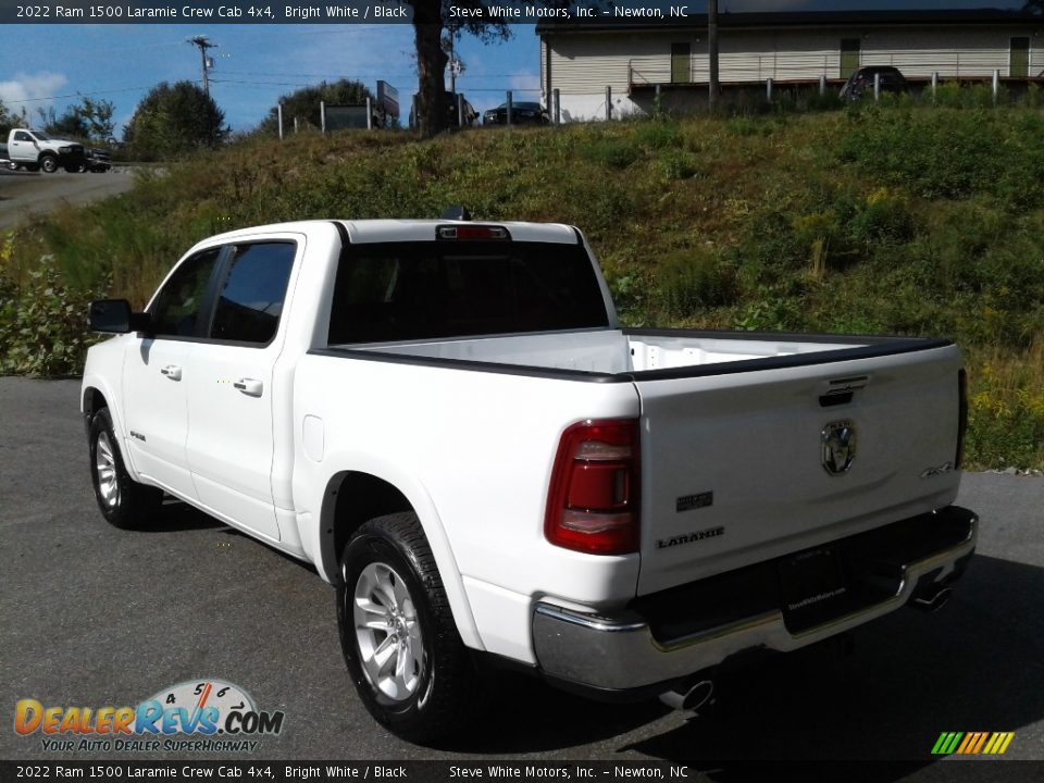 2022 Ram 1500 Laramie Crew Cab 4x4 Bright White / Black Photo #9