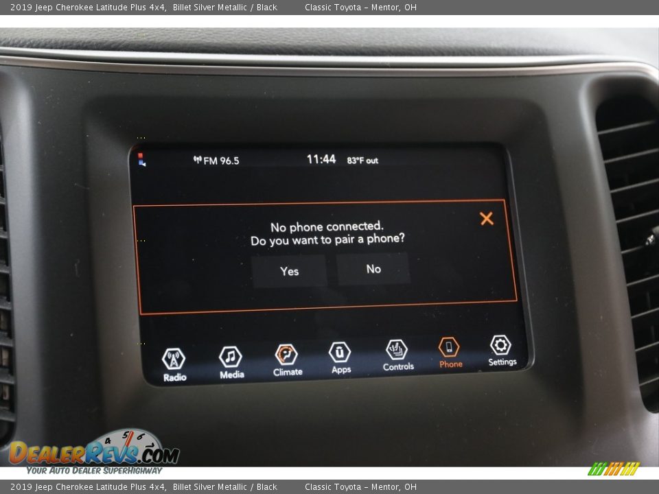 2019 Jeep Cherokee Latitude Plus 4x4 Billet Silver Metallic / Black Photo #13