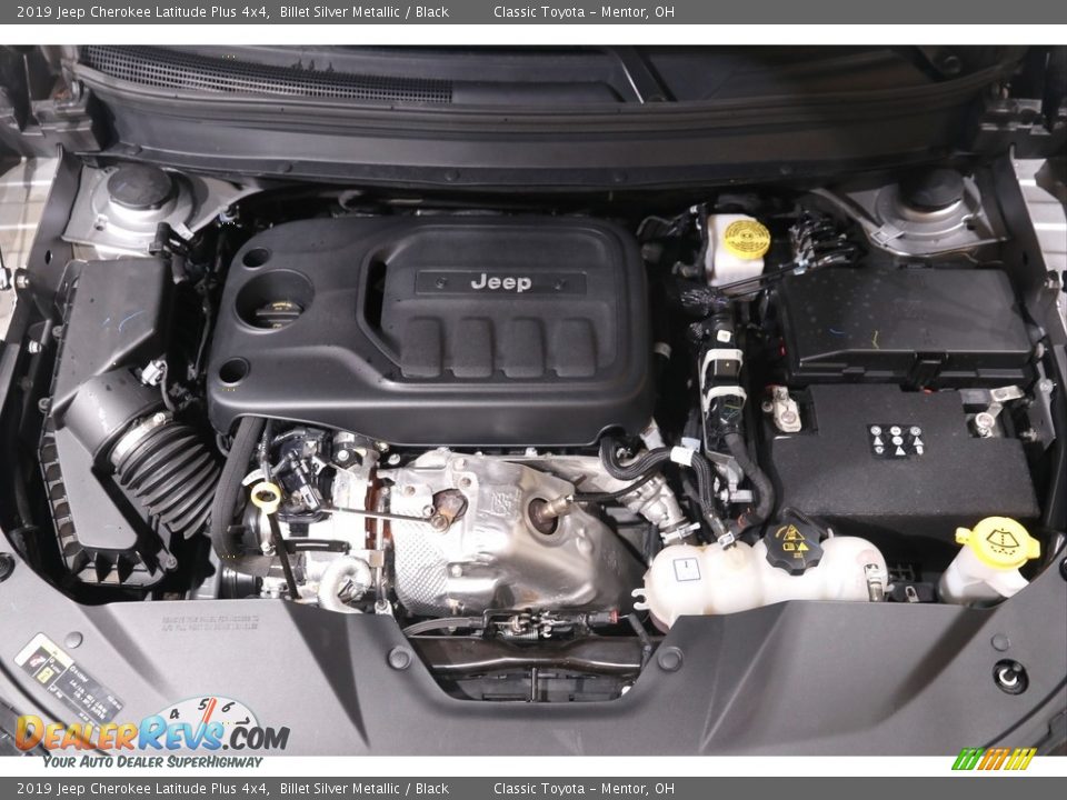 2019 Jeep Cherokee Latitude Plus 4x4 Billet Silver Metallic / Black Photo #20