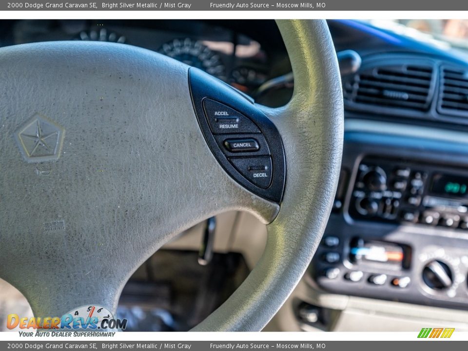 2000 Dodge Grand Caravan SE Bright Silver Metallic / Mist Gray Photo #30