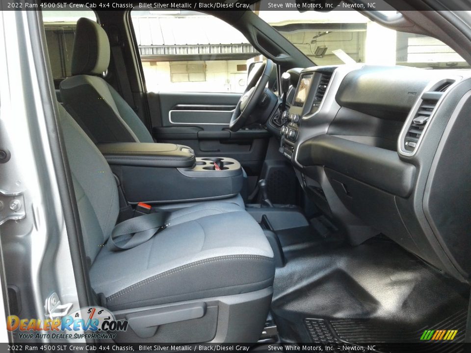 Front Seat of 2022 Ram 4500 SLT Crew Cab 4x4 Chassis Photo #17