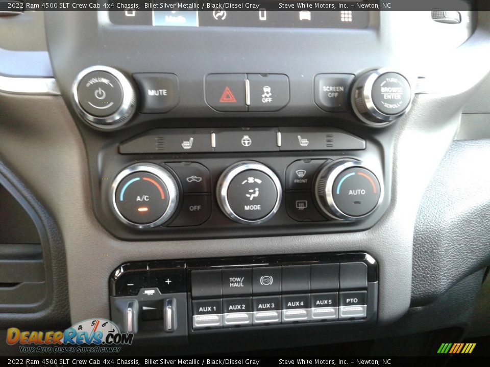 Controls of 2022 Ram 4500 SLT Crew Cab 4x4 Chassis Photo #24