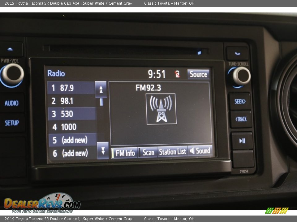 2019 Toyota Tacoma SR Double Cab 4x4 Super White / Cement Gray Photo #10