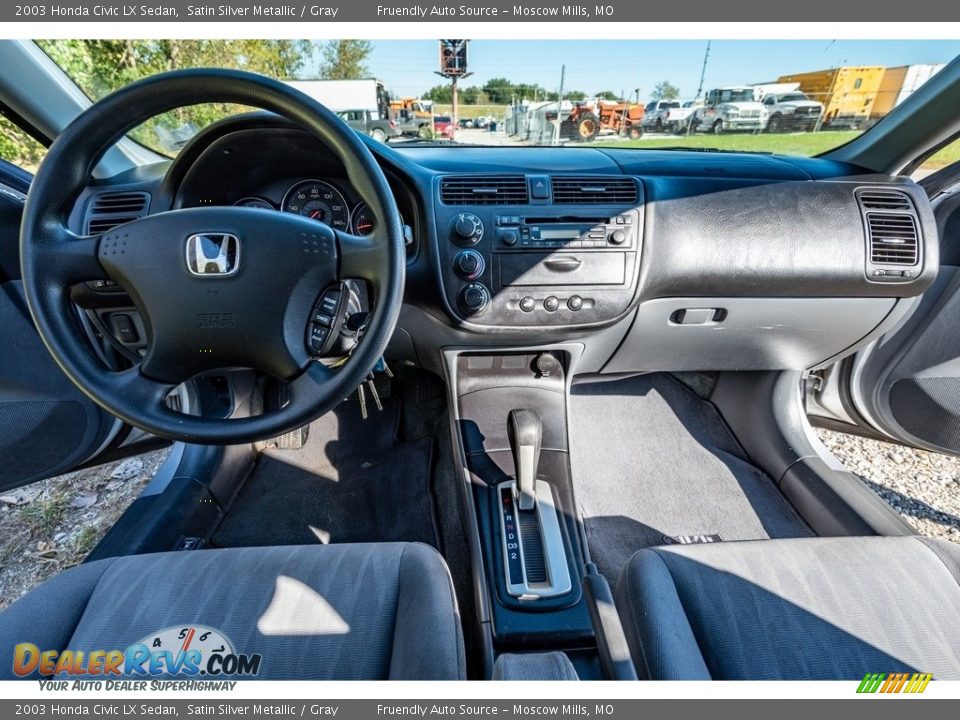 2003 Honda Civic LX Sedan Satin Silver Metallic / Gray Photo #30