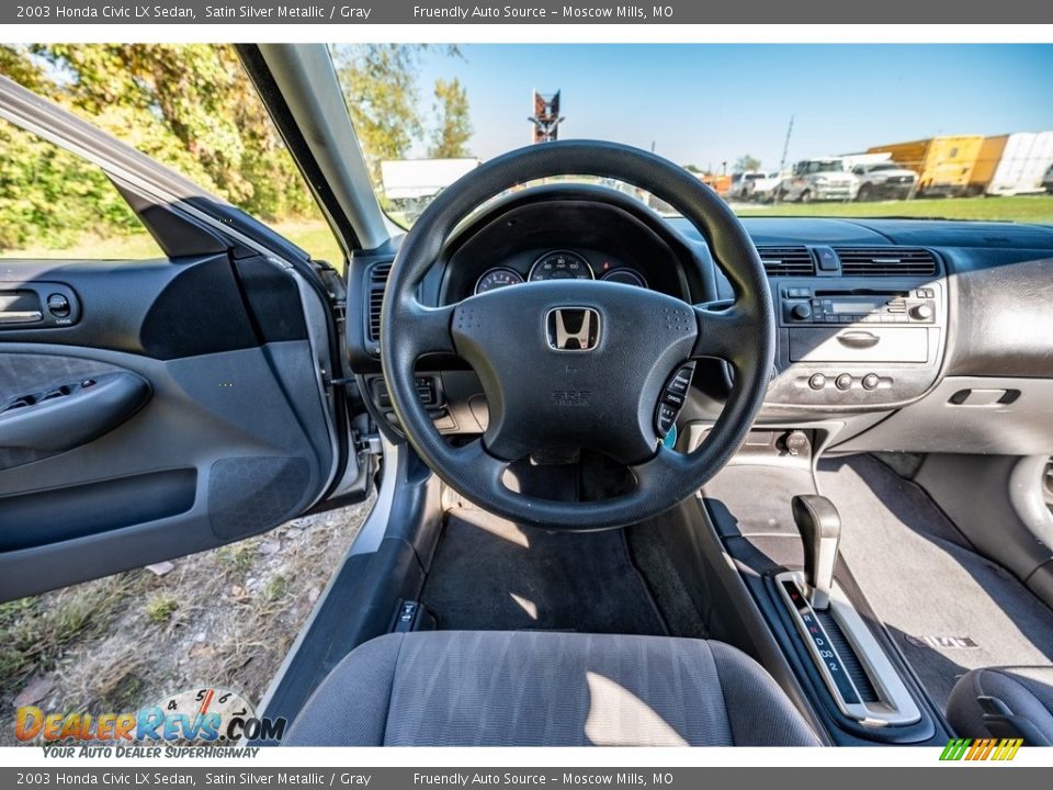 2003 Honda Civic LX Sedan Satin Silver Metallic / Gray Photo #32