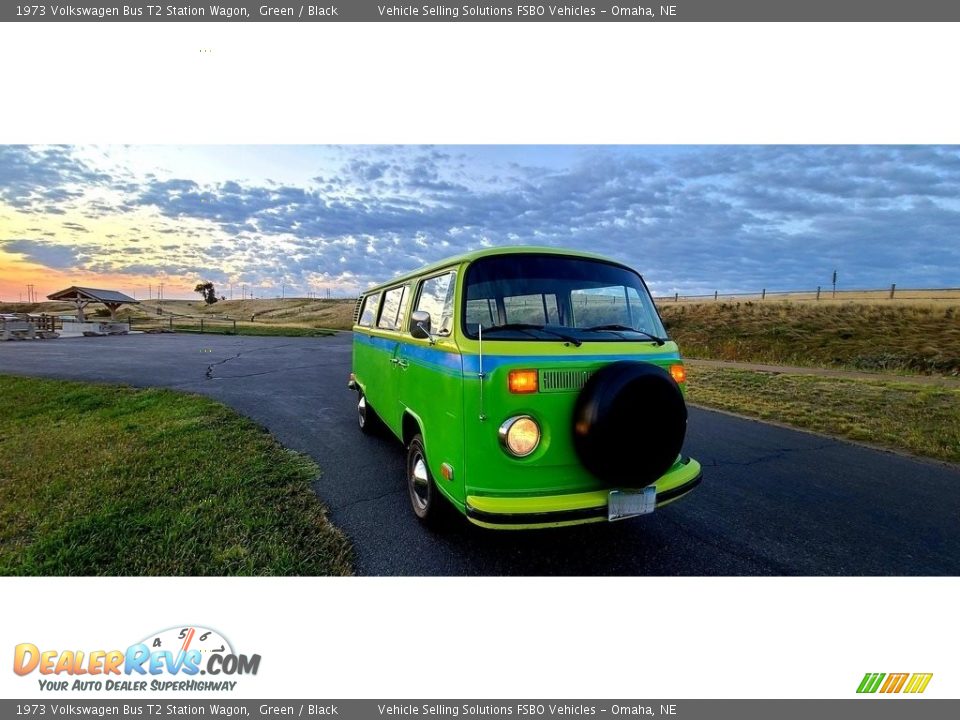 Green 1973 Volkswagen Bus T2 Station Wagon Photo #1