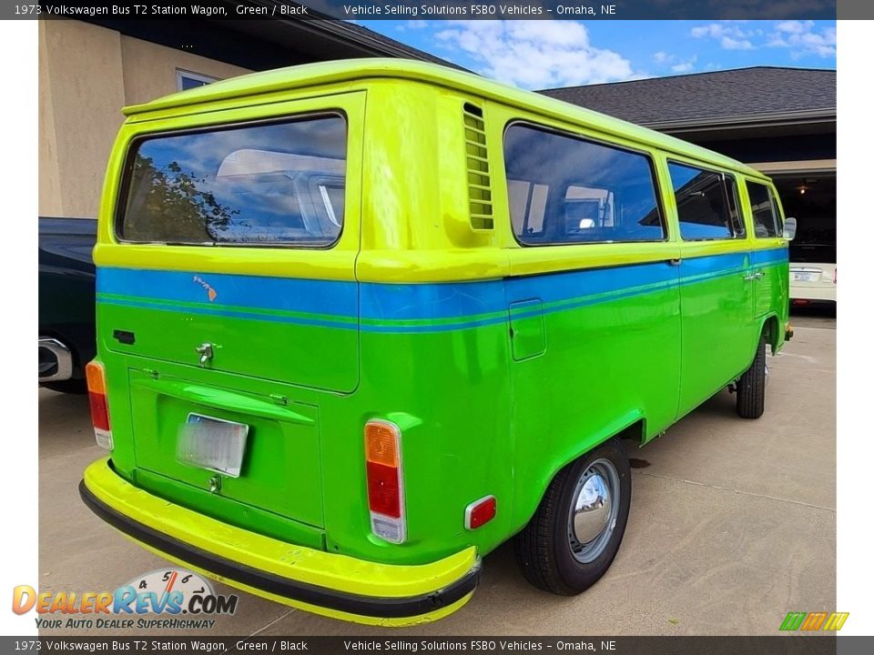 Green 1973 Volkswagen Bus T2 Station Wagon Photo #3