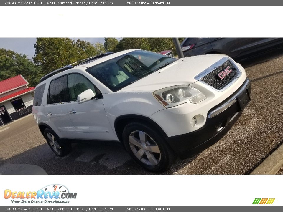 2009 GMC Acadia SLT White Diamond Tricoat / Light Titanium Photo #3