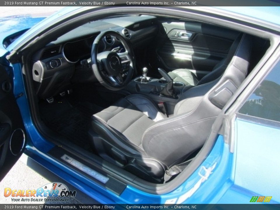 2019 Ford Mustang GT Premium Fastback Velocity Blue / Ebony Photo #17