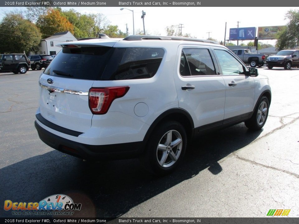 2018 Ford Explorer FWD Oxford White / Medium Stone Photo #4