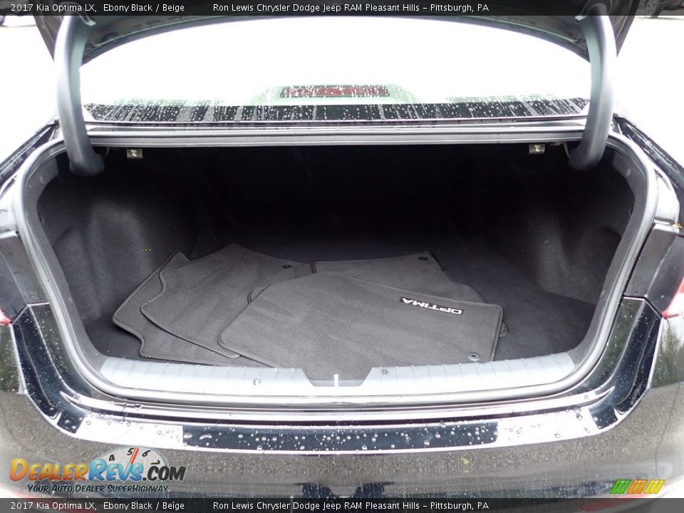 2017 Kia Optima LX Trunk Photo #5