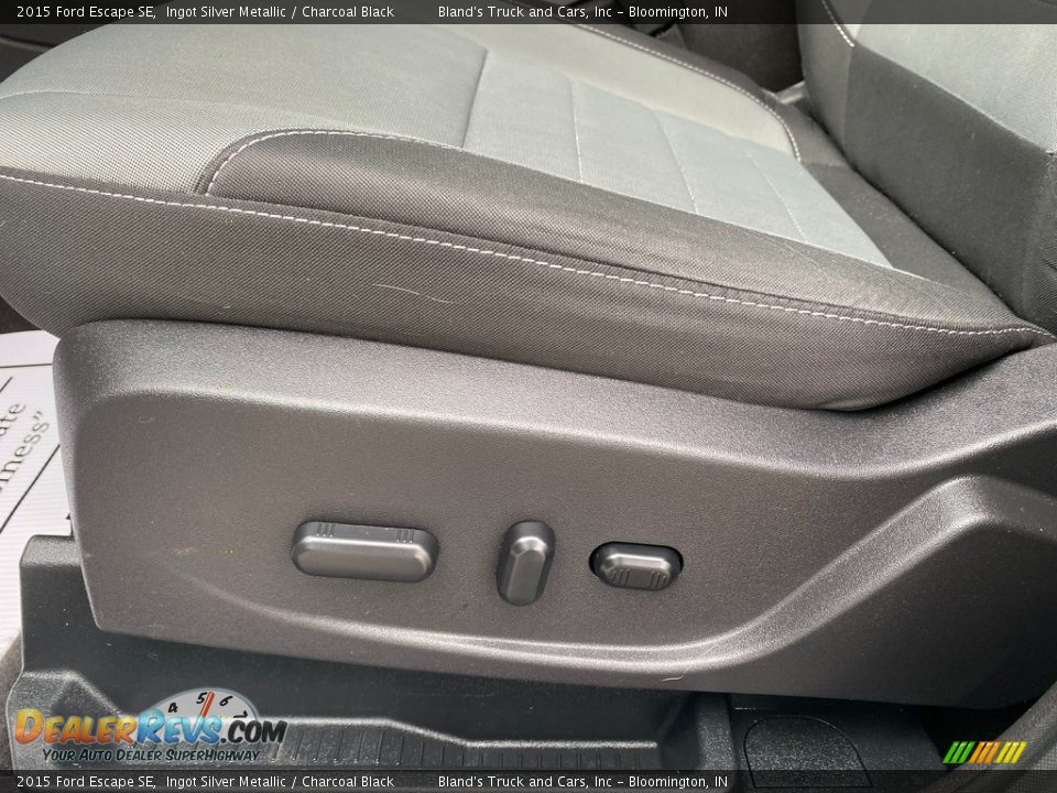 2015 Ford Escape SE Ingot Silver Metallic / Charcoal Black Photo #13