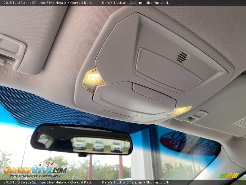 2015 Ford Escape SE Ingot Silver Metallic / Charcoal Black Photo #28