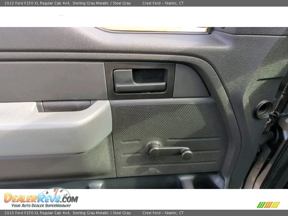 Door Panel of 2013 Ford F150 XL Regular Cab 4x4 Photo #13