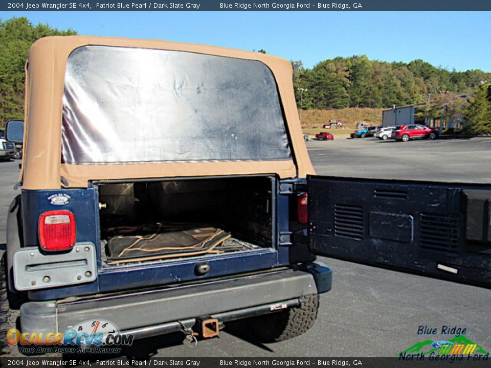 2004 Jeep Wrangler SE 4x4 Patriot Blue Pearl / Dark Slate Gray Photo #15