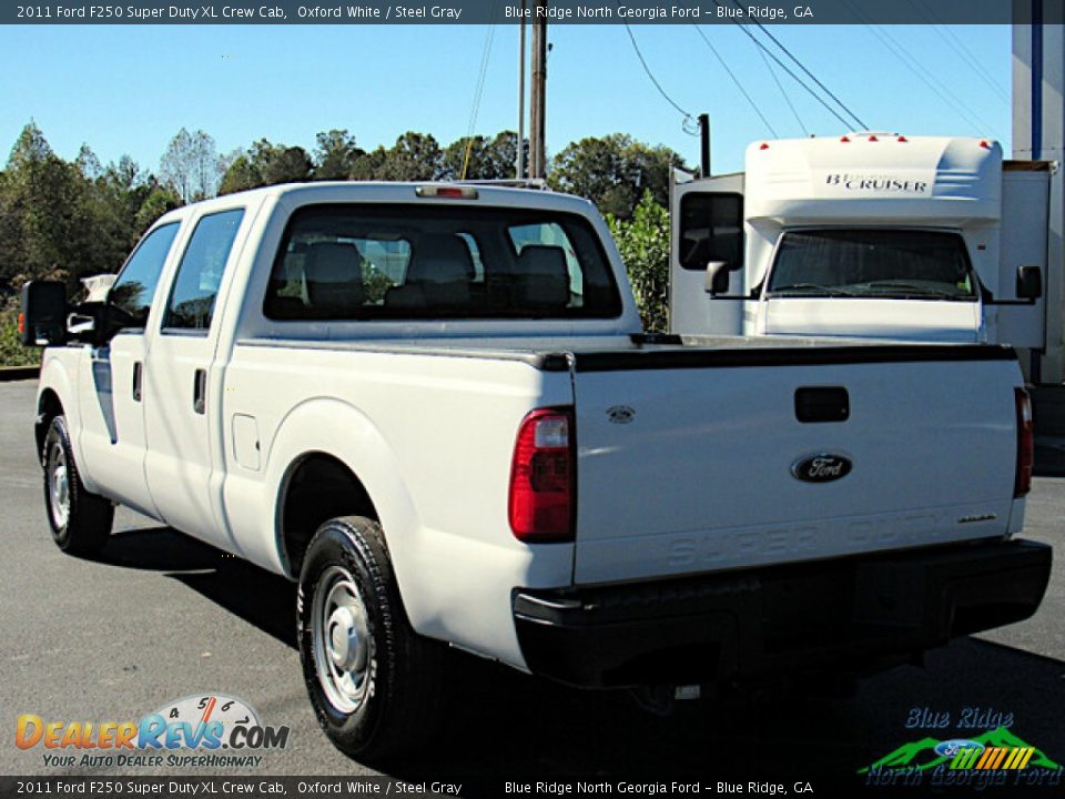 2011 Ford F250 Super Duty XL Crew Cab Oxford White / Steel Gray Photo #3