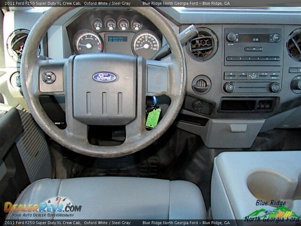 2011 Ford F250 Super Duty XL Crew Cab Oxford White / Steel Gray Photo #14