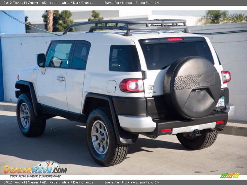 2012 Toyota FJ Cruiser 4WD Iceberg White / Dark Charcoal Photo #2