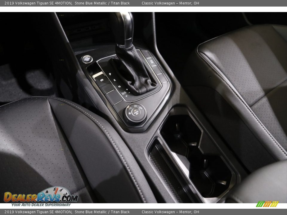 2019 Volkswagen Tiguan SE 4MOTION Shifter Photo #13