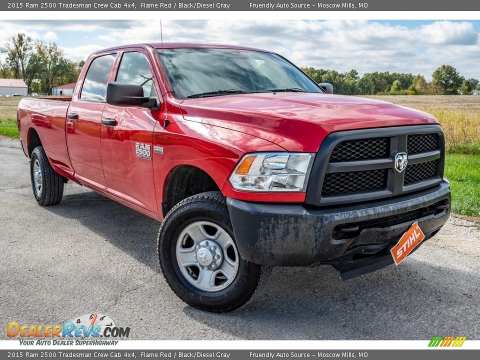 Front 3/4 View of 2015 Ram 2500 Tradesman Crew Cab 4x4 Photo #1