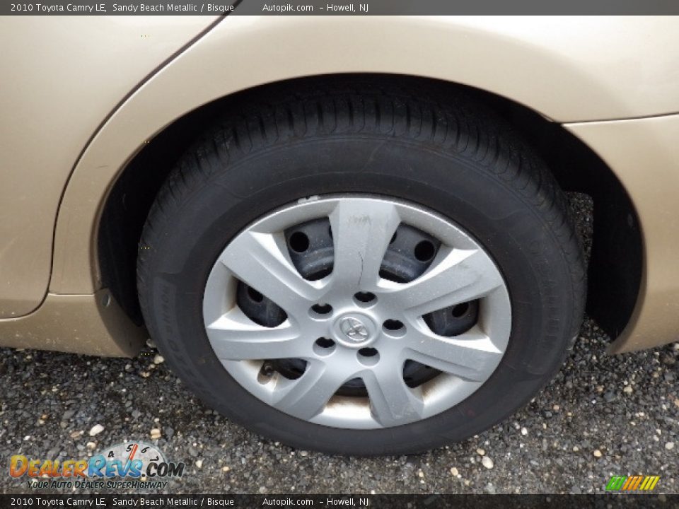 2010 Toyota Camry LE Sandy Beach Metallic / Bisque Photo #12