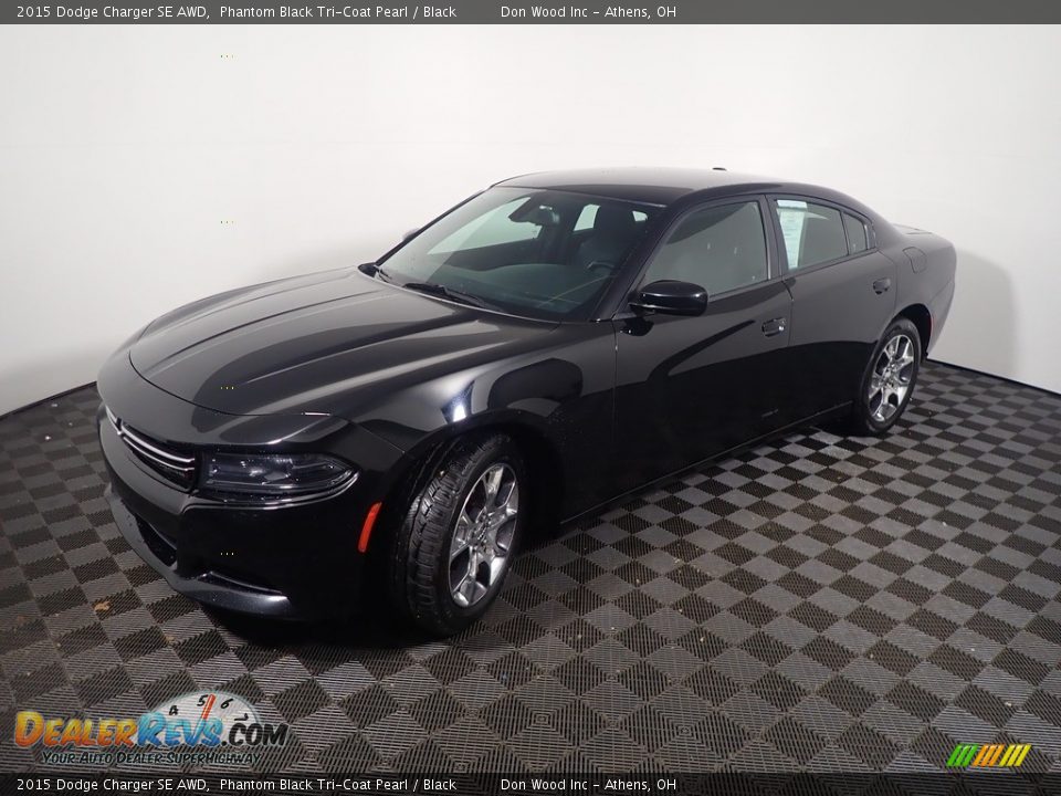 2015 Dodge Charger SE AWD Phantom Black Tri-Coat Pearl / Black Photo #8