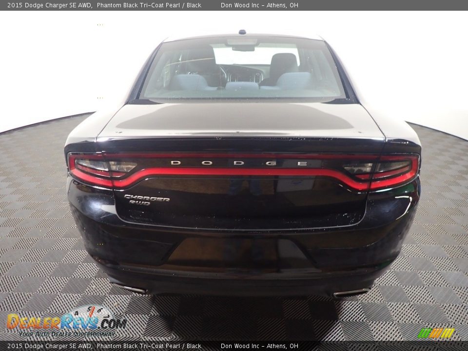 2015 Dodge Charger SE AWD Phantom Black Tri-Coat Pearl / Black Photo #12