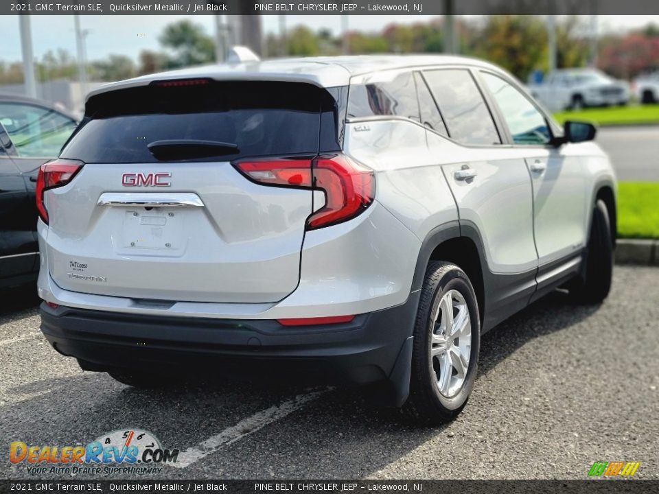 2021 GMC Terrain SLE Quicksilver Metallic / Jet Black Photo #4