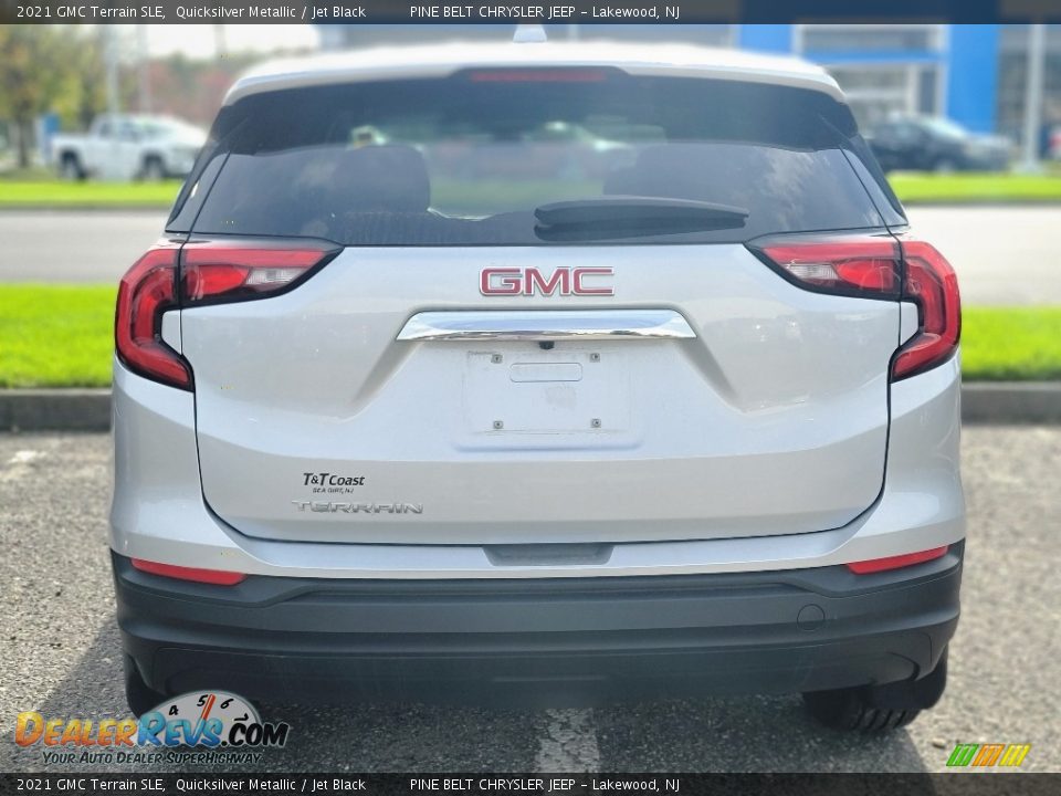 2021 GMC Terrain SLE Quicksilver Metallic / Jet Black Photo #5