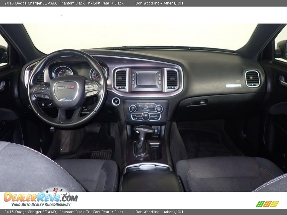 2015 Dodge Charger SE AWD Phantom Black Tri-Coat Pearl / Black Photo #23