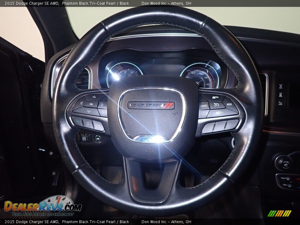 2015 Dodge Charger SE AWD Phantom Black Tri-Coat Pearl / Black Photo #26