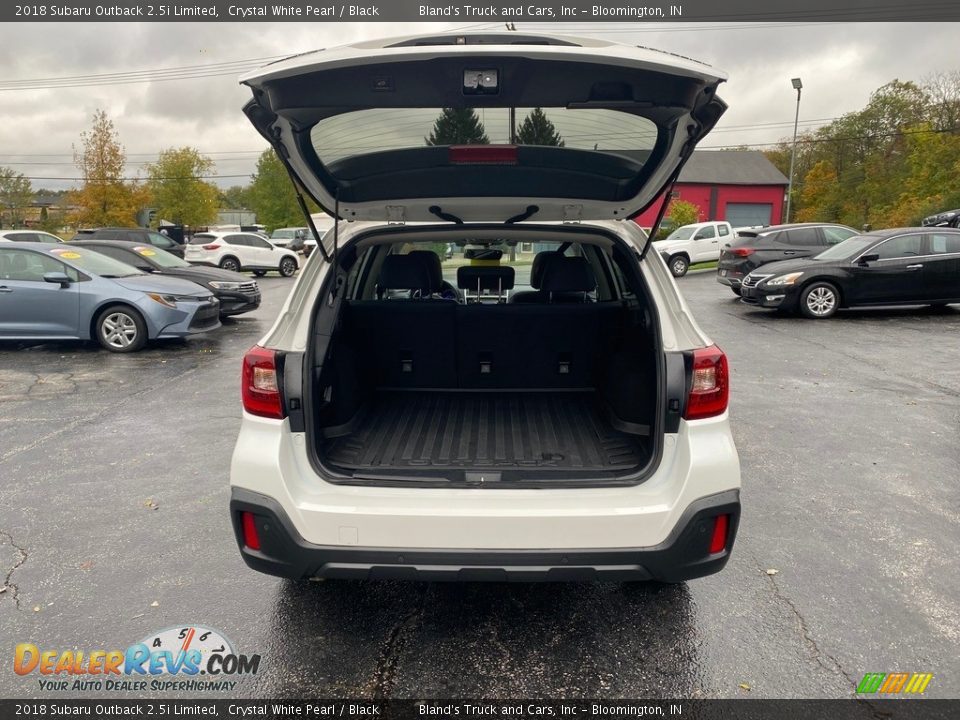 2018 Subaru Outback 2.5i Limited Crystal White Pearl / Black Photo #9