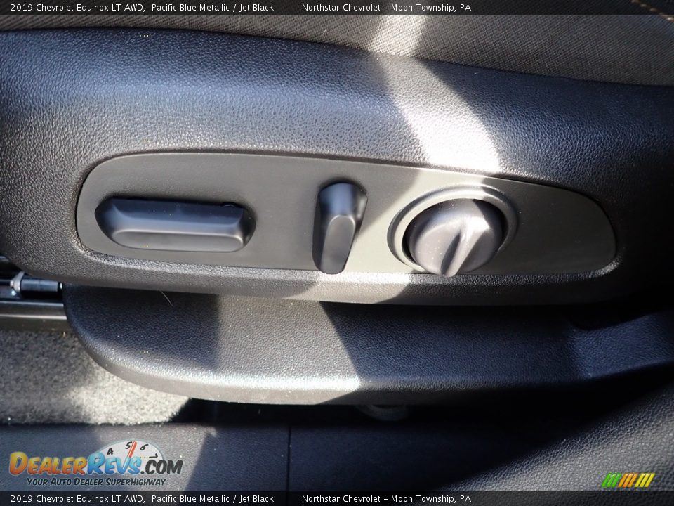 2019 Chevrolet Equinox LT AWD Pacific Blue Metallic / Jet Black Photo #25