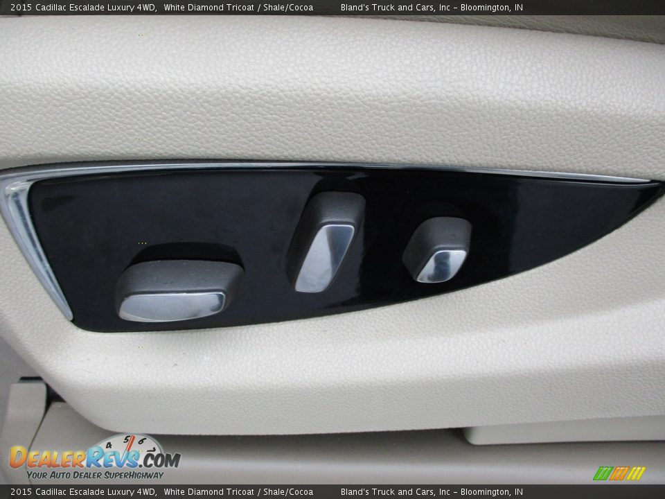 2015 Cadillac Escalade Luxury 4WD White Diamond Tricoat / Shale/Cocoa Photo #12